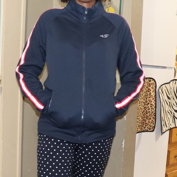 Sweater - Picture 4 of 5